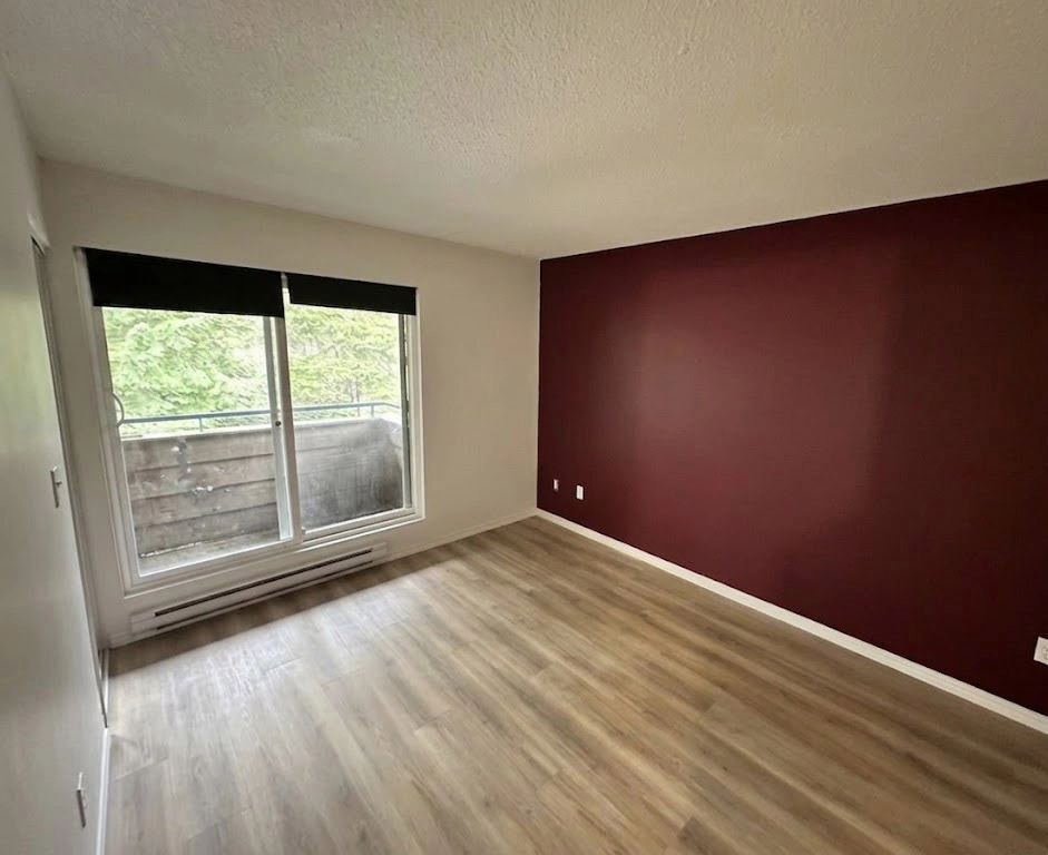 Spacious bedroom